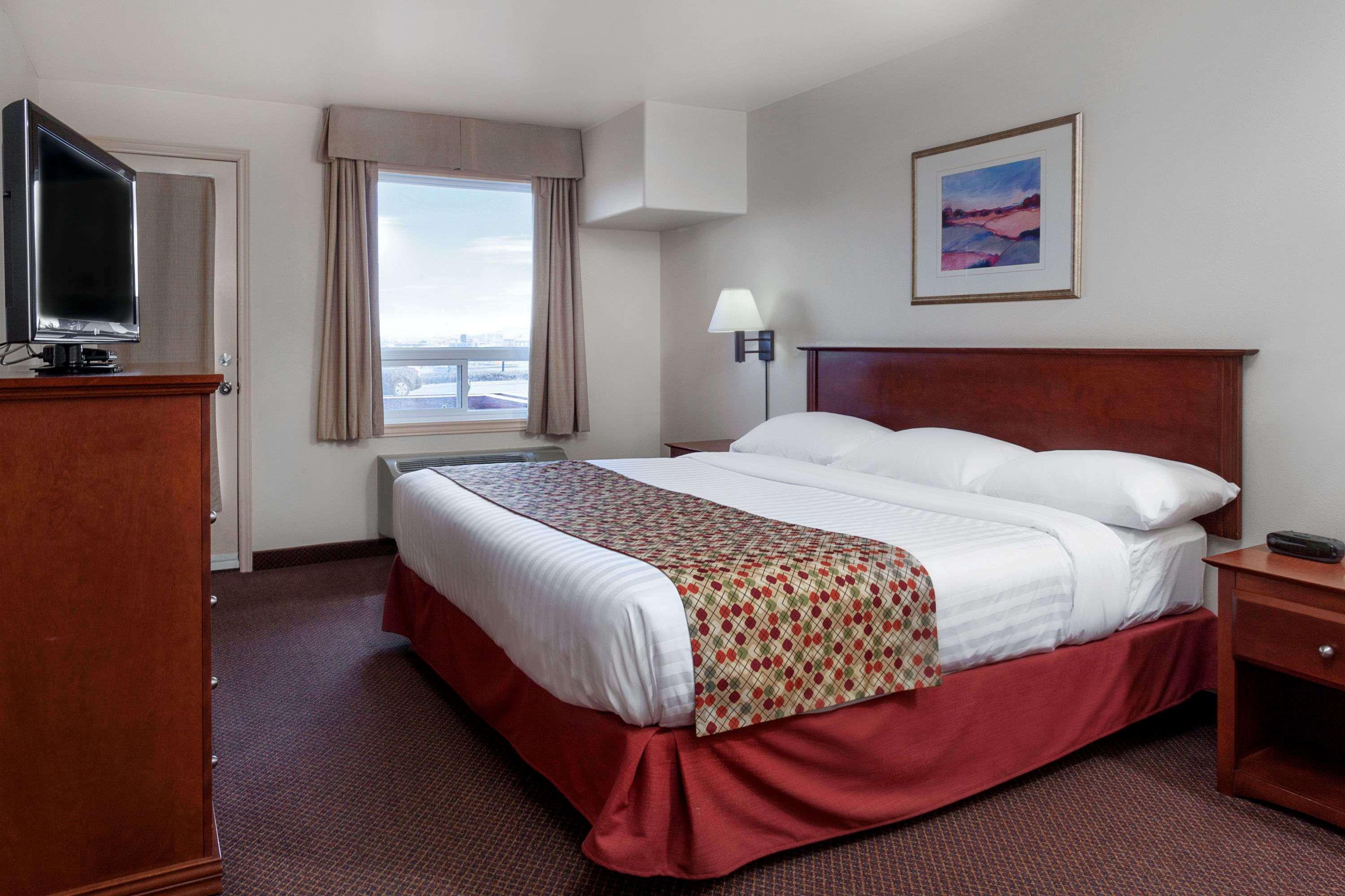 Super 8 By Wyndham Caraquet Hotel Екстериор снимка