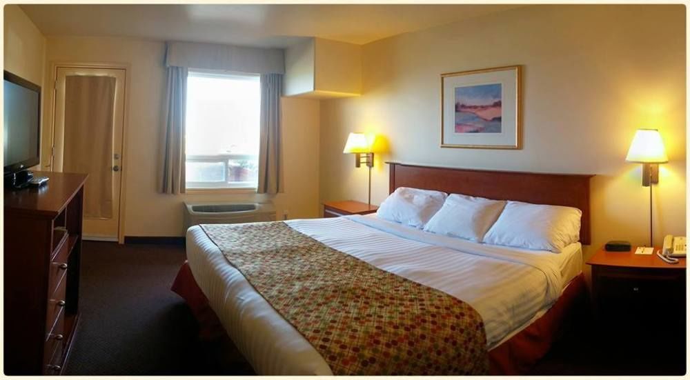Super 8 By Wyndham Caraquet Hotel Екстериор снимка